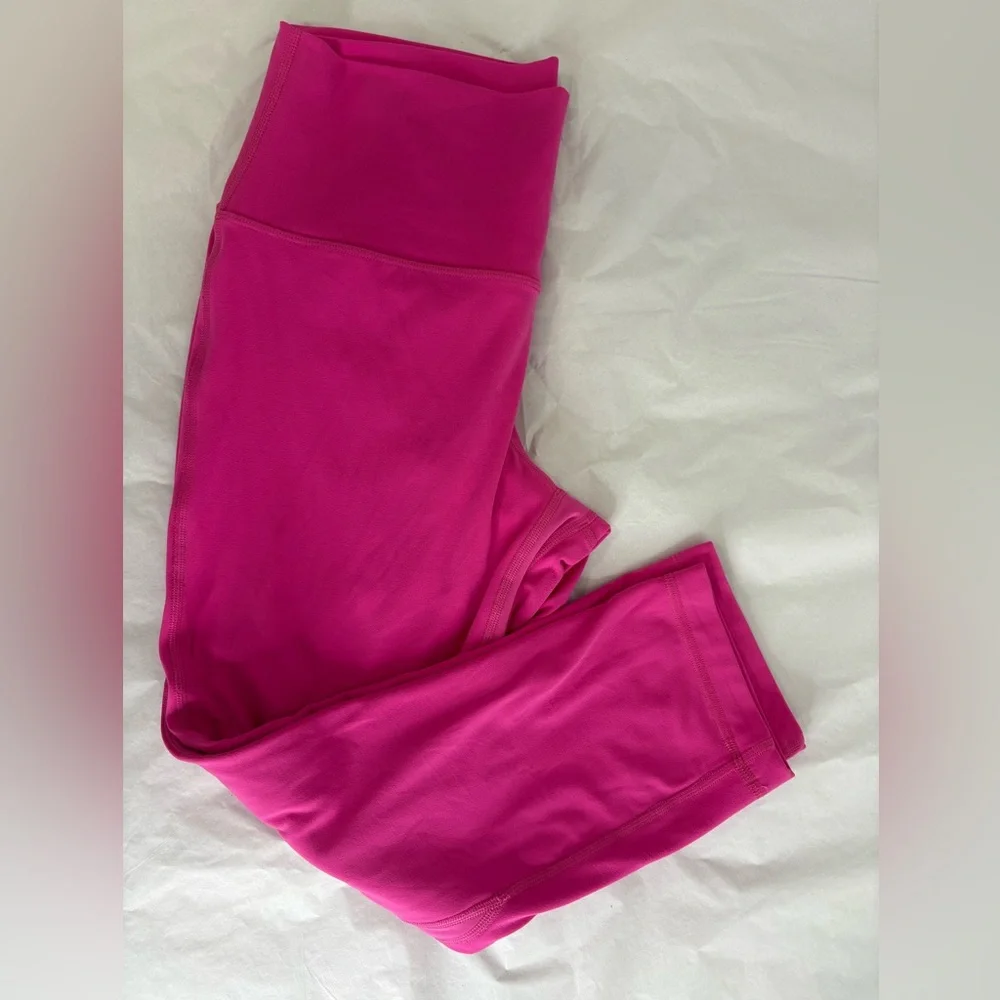 Lululemon | Align HR Crop 21” | Sz 10 | Sonic Pink | EUC - Picture 3 of 8